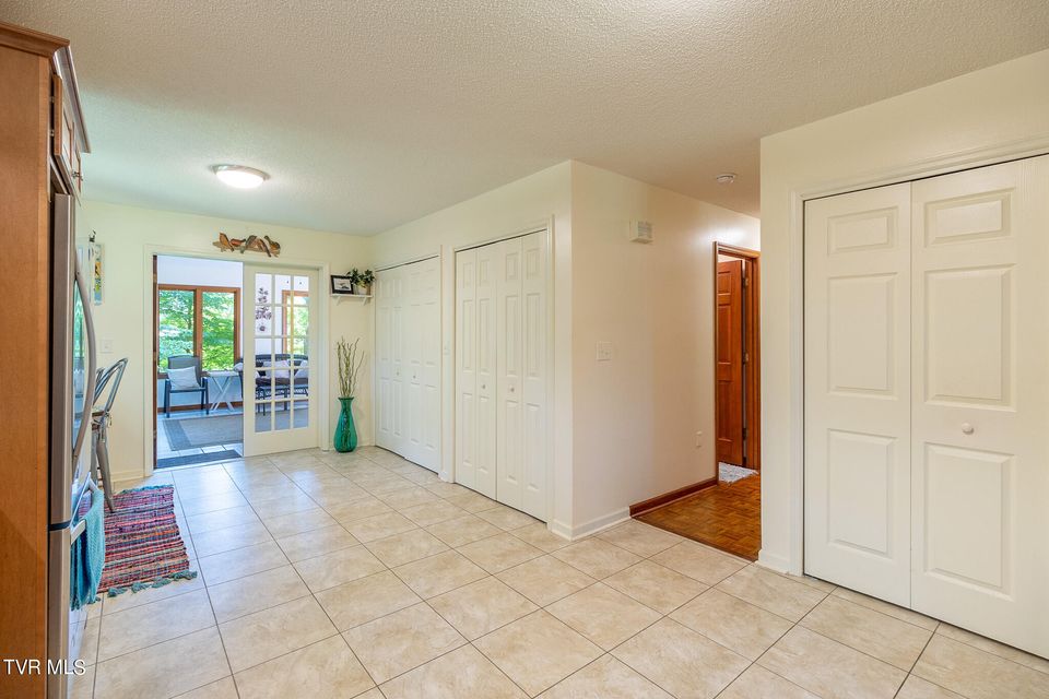 Photo #18: 3300 Roan Street