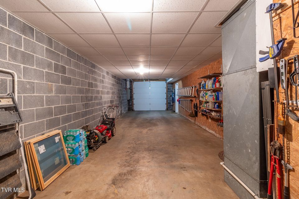 Photo #39: 3300 Roan Street