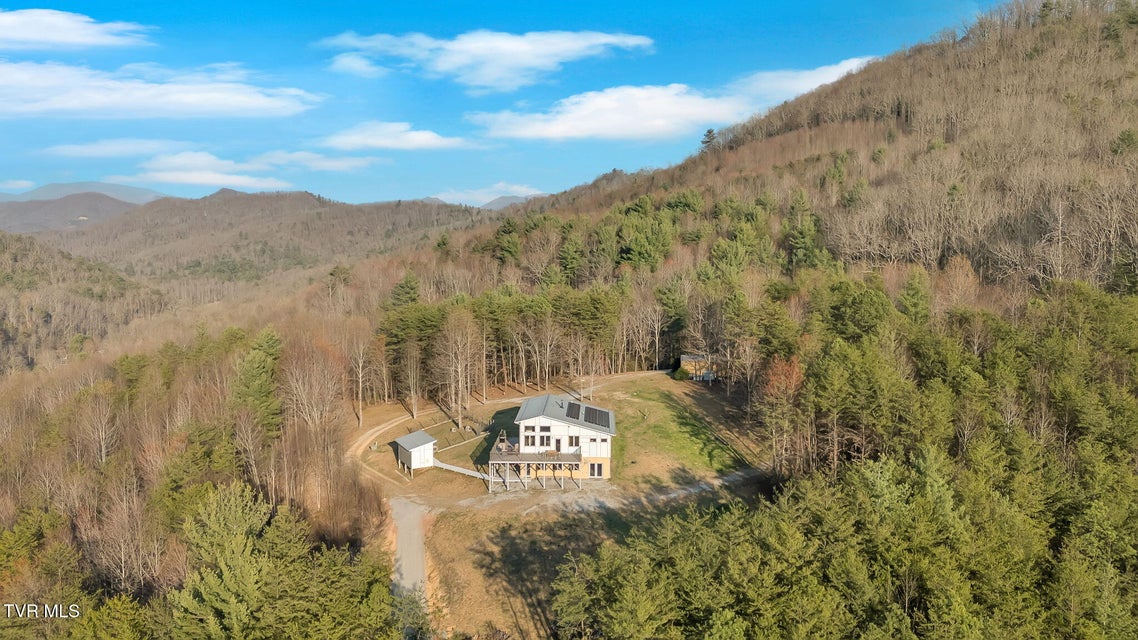 Photo #9: 1098-1 Paint Mountain Road