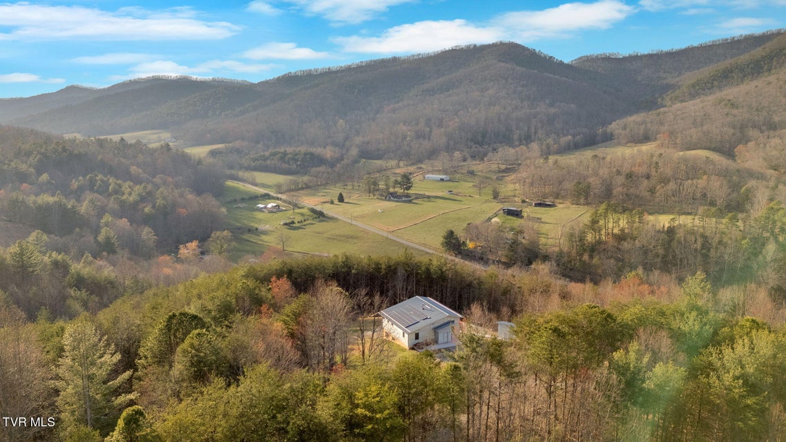 Photo #12: 1098-1 Paint Mountain Road