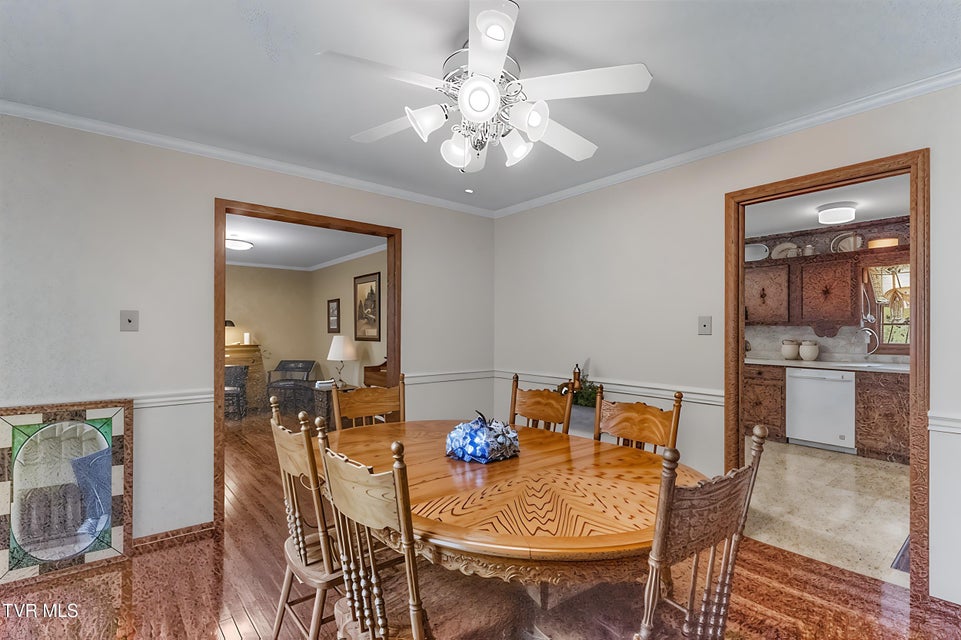 Photo #18: 1628 Valleyview Drive
