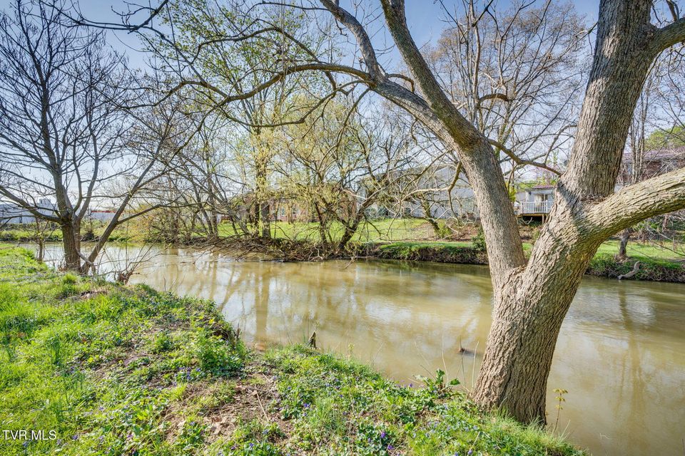 Photo #30: 533 Sequoyah Drive