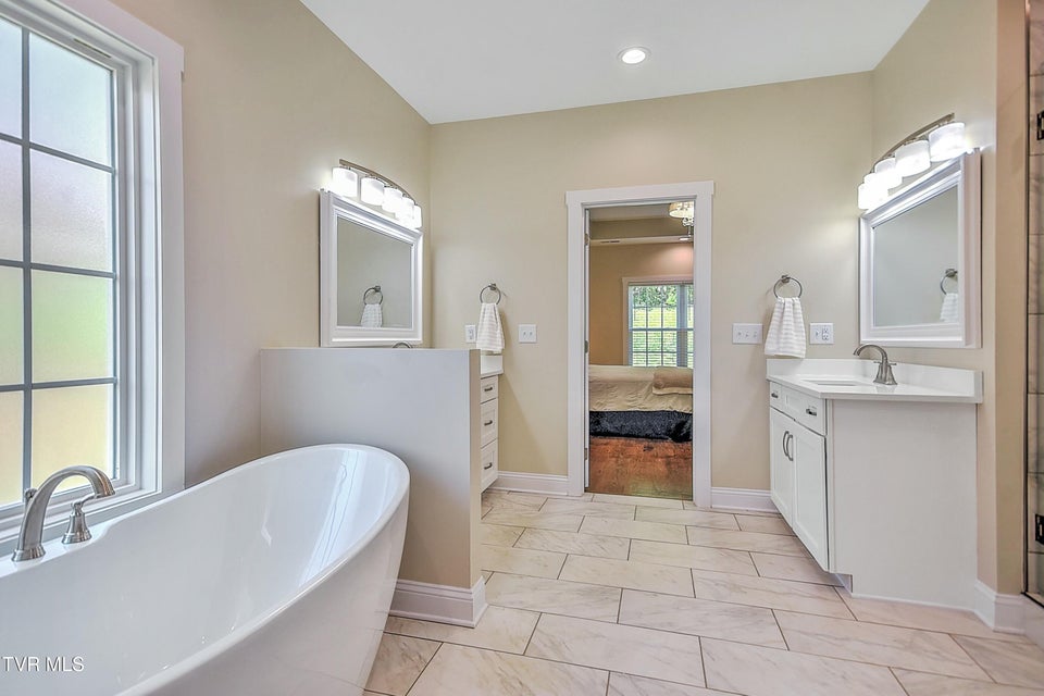 Photo #34: 1010 Allandale Circle