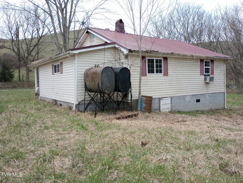 Photo #4: 632 Burtons Ford Road
