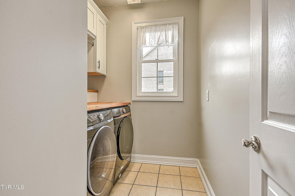 Photo #33: 1005 Willows Trace Drive