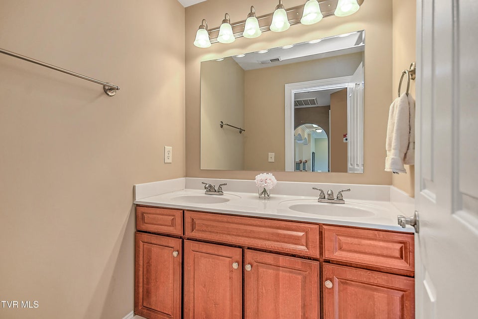 Photo #57: 1005 Willows Trace Drive