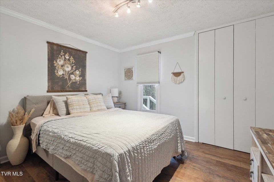 Photo #14: 103 Silkwood Court