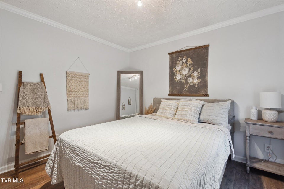 Photo #15: 103 Silkwood Court