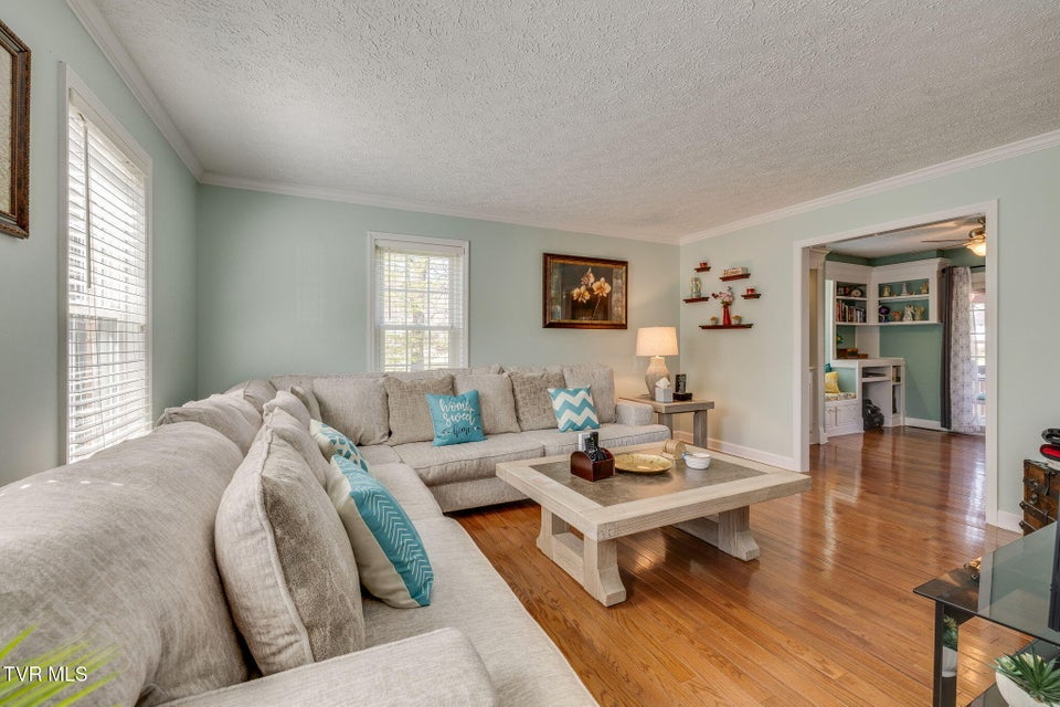 Photo #13: 708 Westwood Drive
