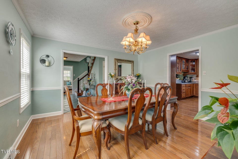 Photo #12: 708 Westwood Drive