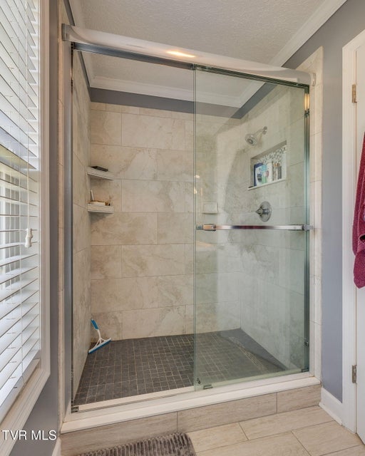Photo #27: 708 Westwood Drive