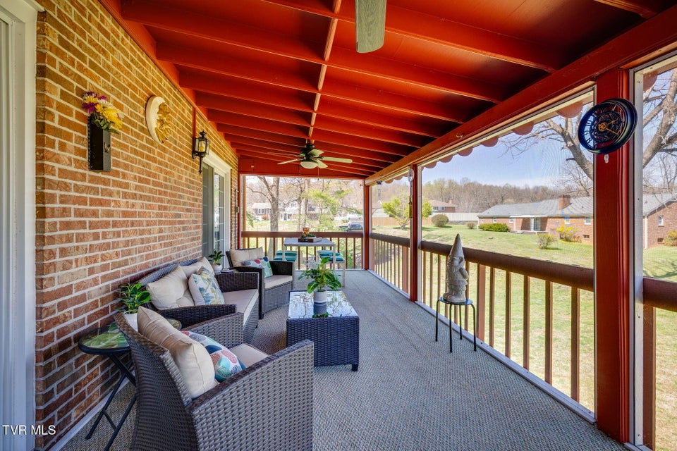Photo #43: 708 Westwood Drive