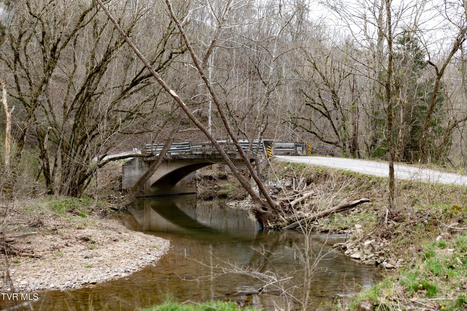 Photo #4: 2094 Indian Creek Road