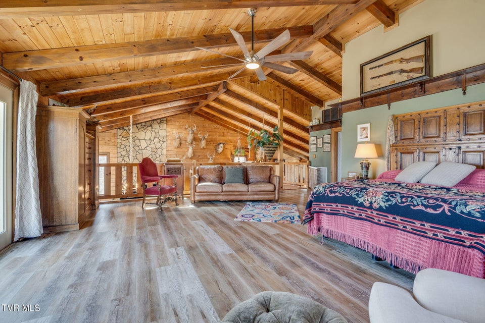 Photo #23: 22455 Wyldwood Road Road