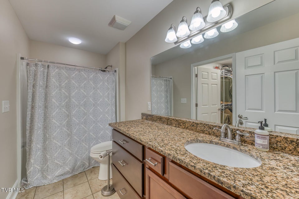 Photo #12: 1416 Fountain Lane