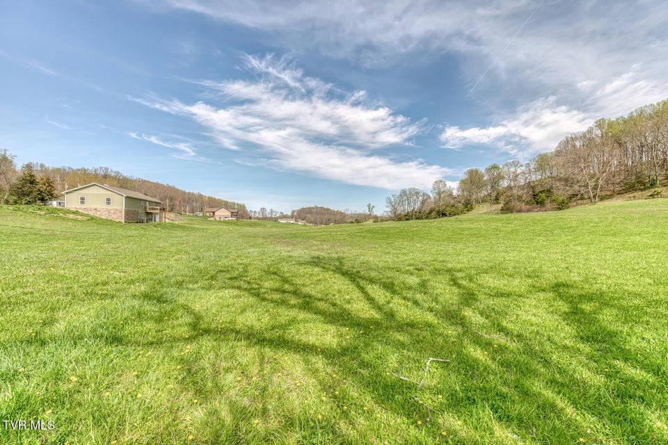 Photo #13: 138 Baskett Road
