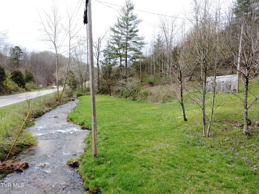 Photo #65: 14251 Nickelsville Hwy. Highway