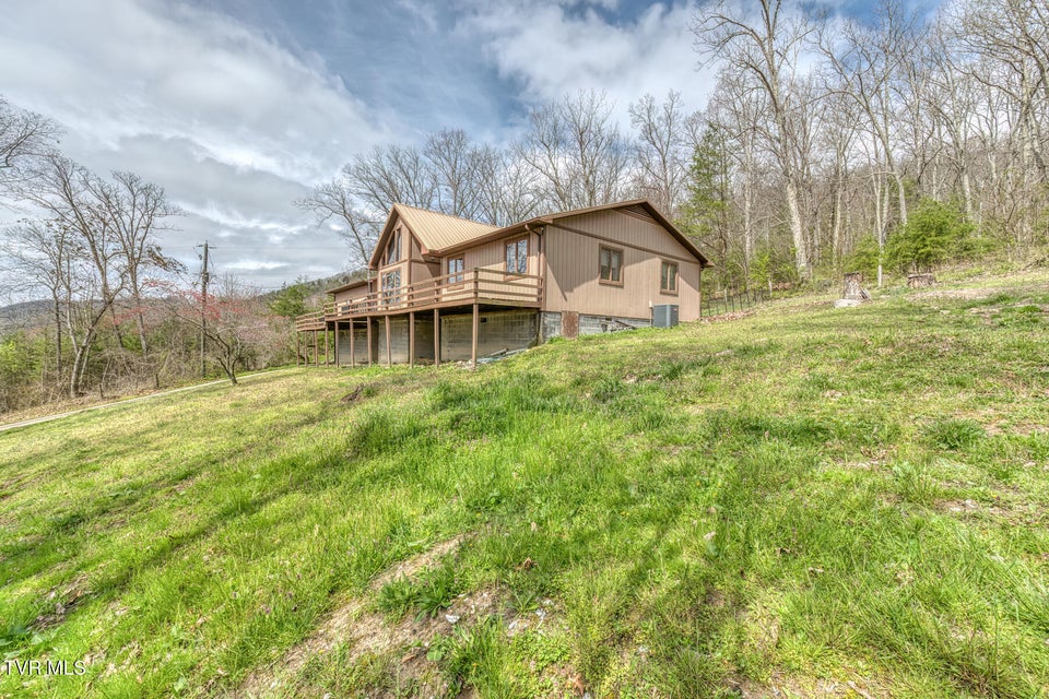 Photo #24: 871 Mountain View Road