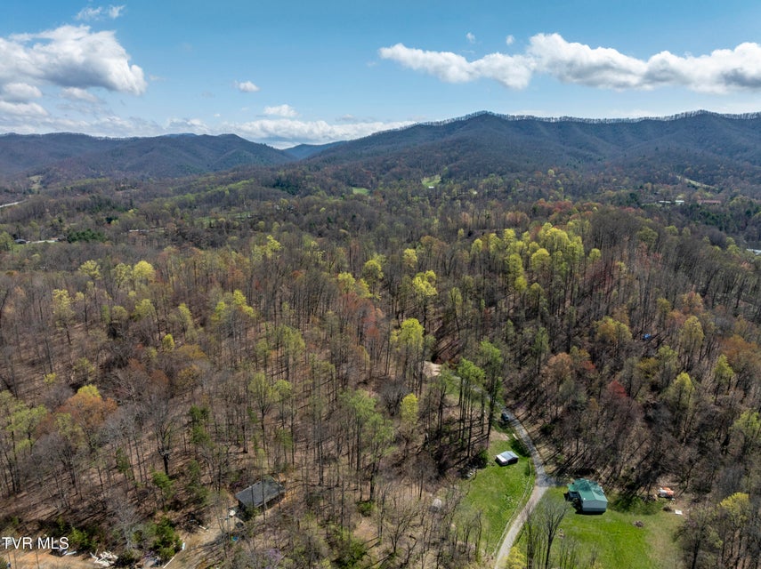 Photo #59: 131 Pheasant Hollow Lane
