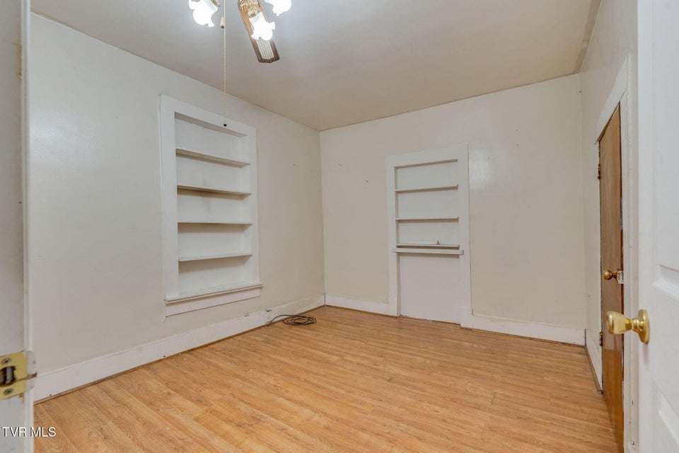 Photo #16: 201 Rosewood Street
