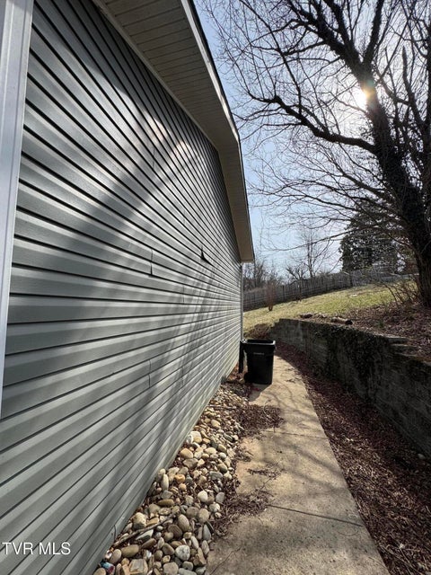 Photo #28: 209 Ruth Street Street