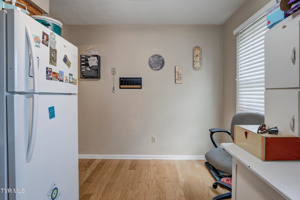 Photo #10: 2205 Greenbriar Circle
