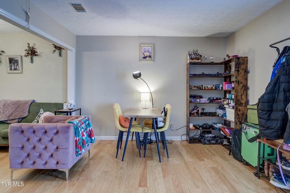 Photo #14: 2205 Greenbriar Circle