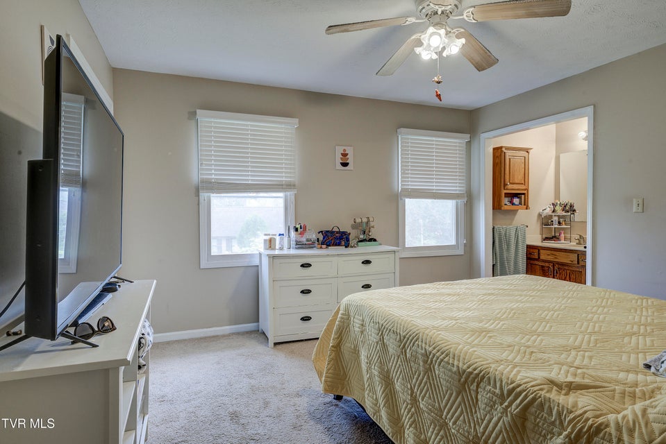 Photo #16: 2205 Greenbriar Circle