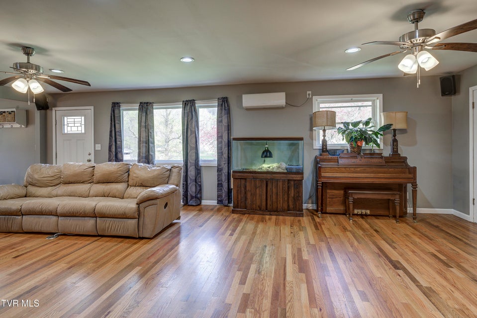 Photo #14: 110 Blankenship Road