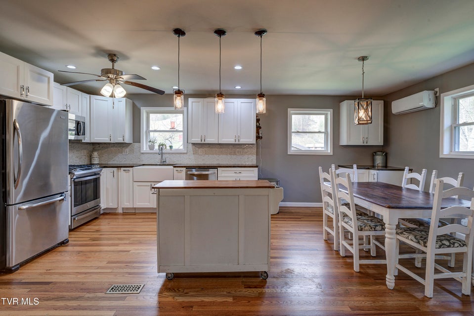 Photo #16: 110 Blankenship Road