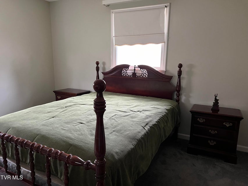 Photo #13: 648 Blanton Avenue