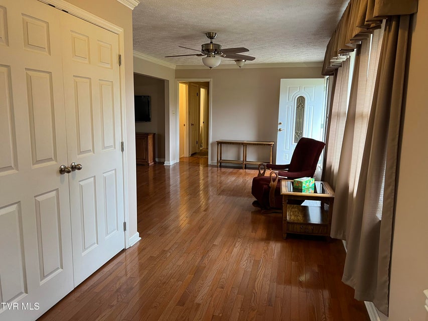 Photo #21: 648 Blanton Avenue