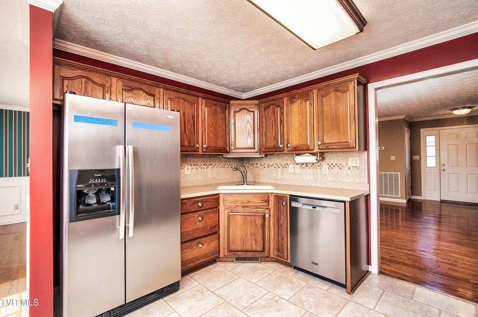 Photo #12: 752 Valley Drive