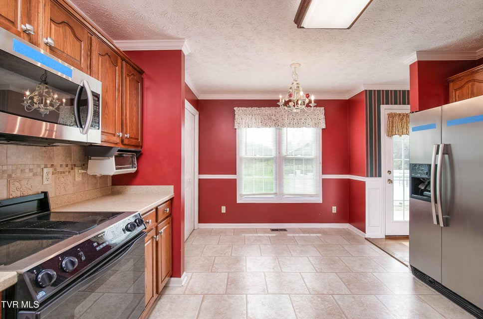 Photo #14: 752 Valley Drive