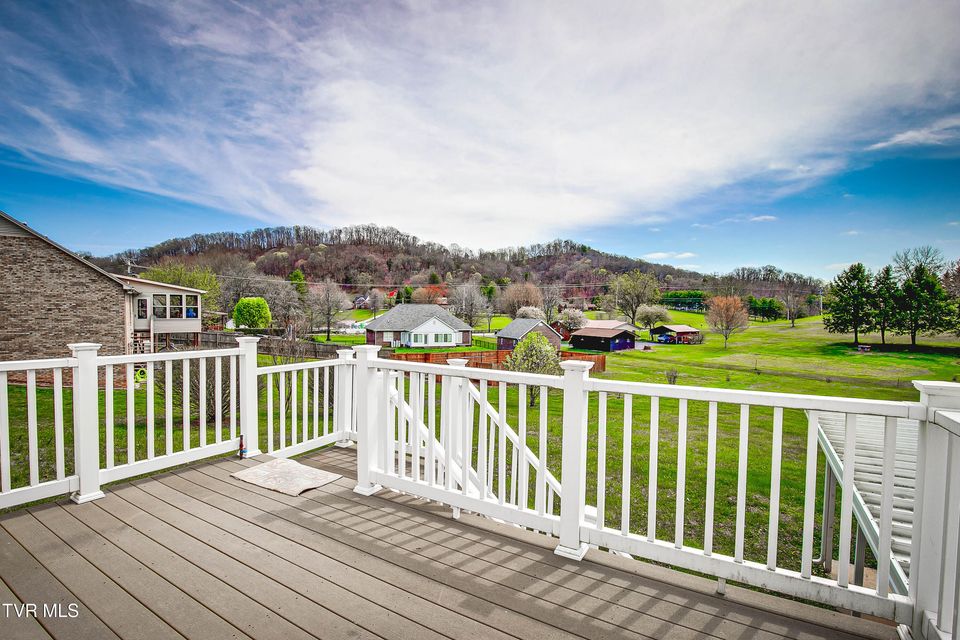 Photo #36: 752 Valley Drive