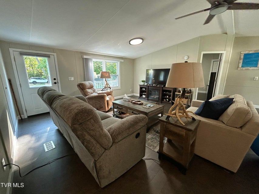Photo #38: 416 Sycamore Drive
