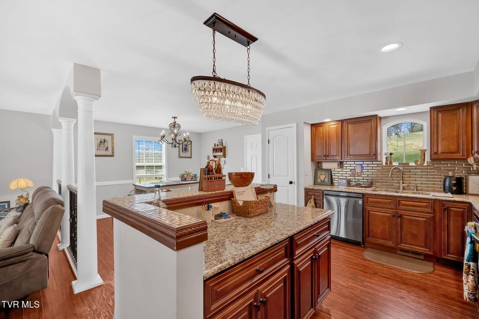 Photo #16: 2100 Longreen Road