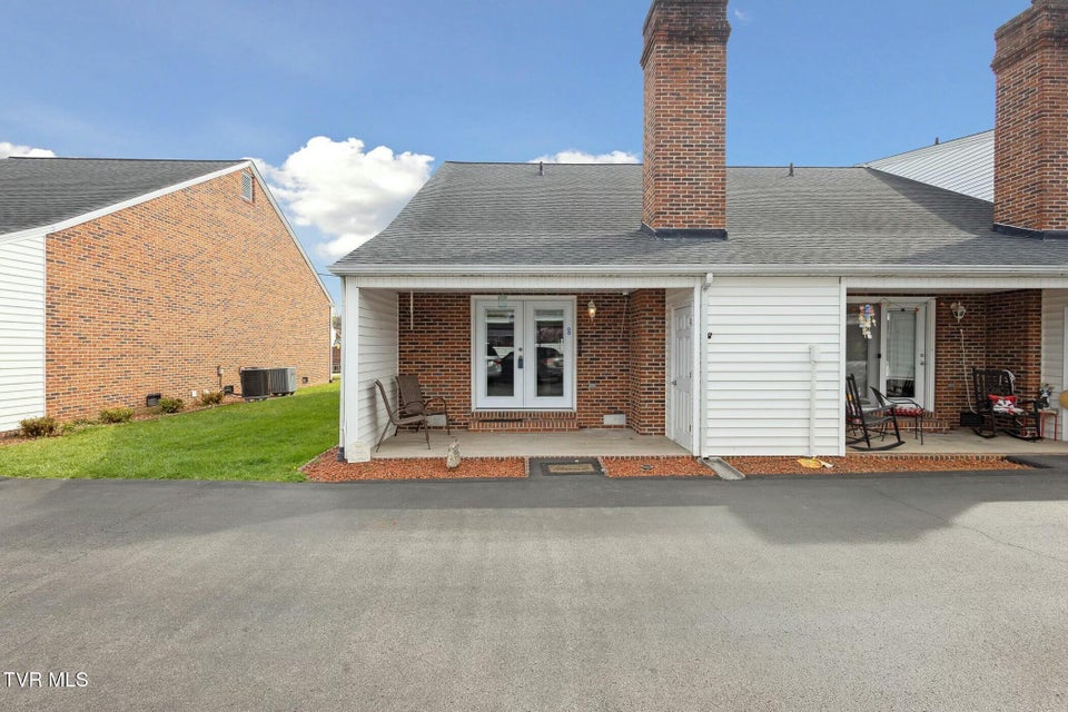 Photo #8: 1222 Konnarock Road