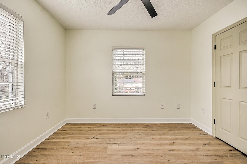 Photo #27: 1059 Prospect Avenue