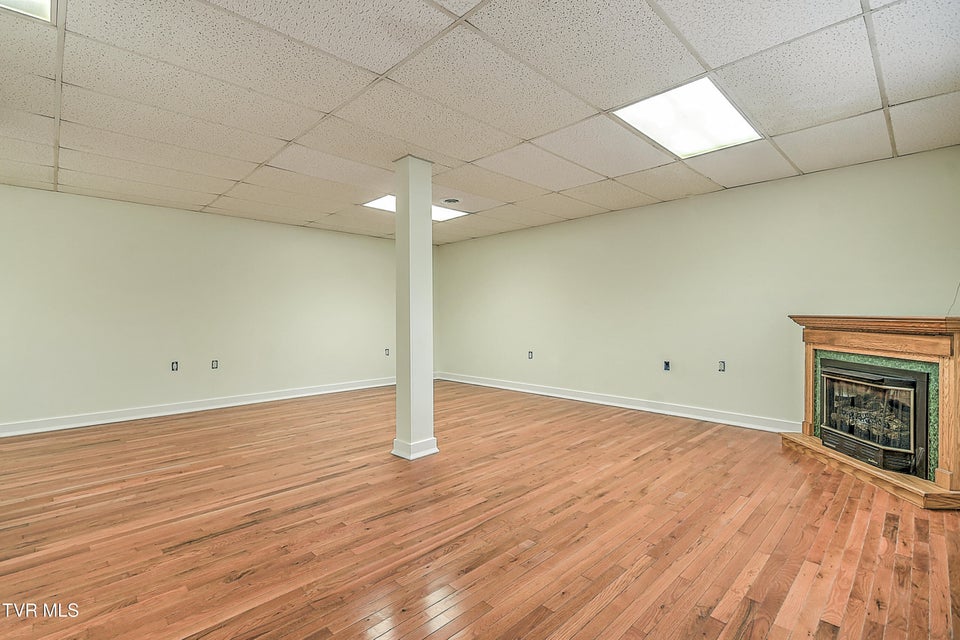 Photo #39: 1059 Prospect Avenue
