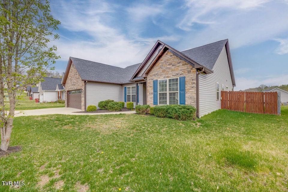Photo #2: 1404 Hammett Road