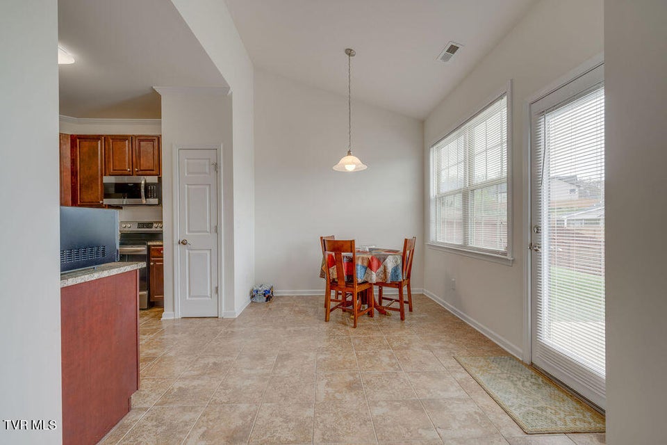 Photo #16: 1404 Hammett Road