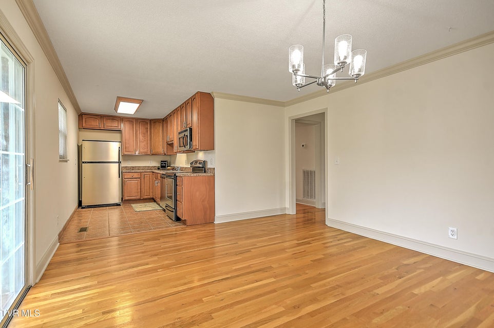 Photo #8: 1702 Jackson Terrace