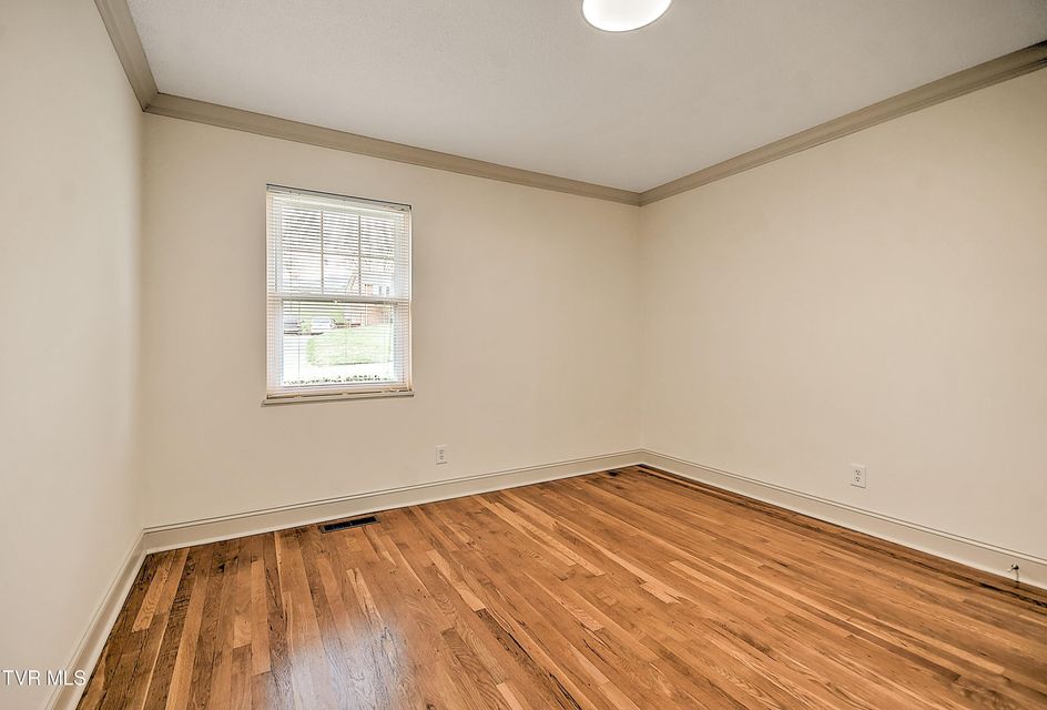 Photo #21: 1702 Jackson Terrace