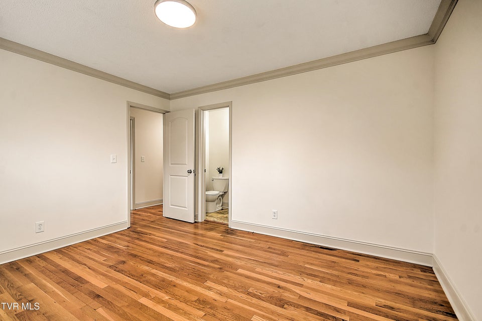 Photo #27: 1702 Jackson Terrace