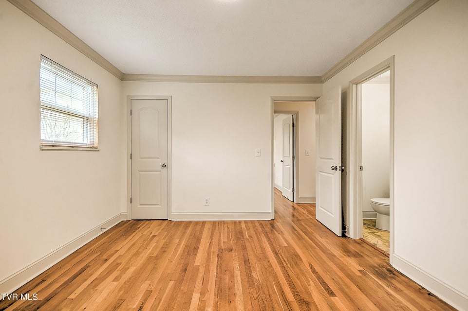Photo #28: 1702 Jackson Terrace