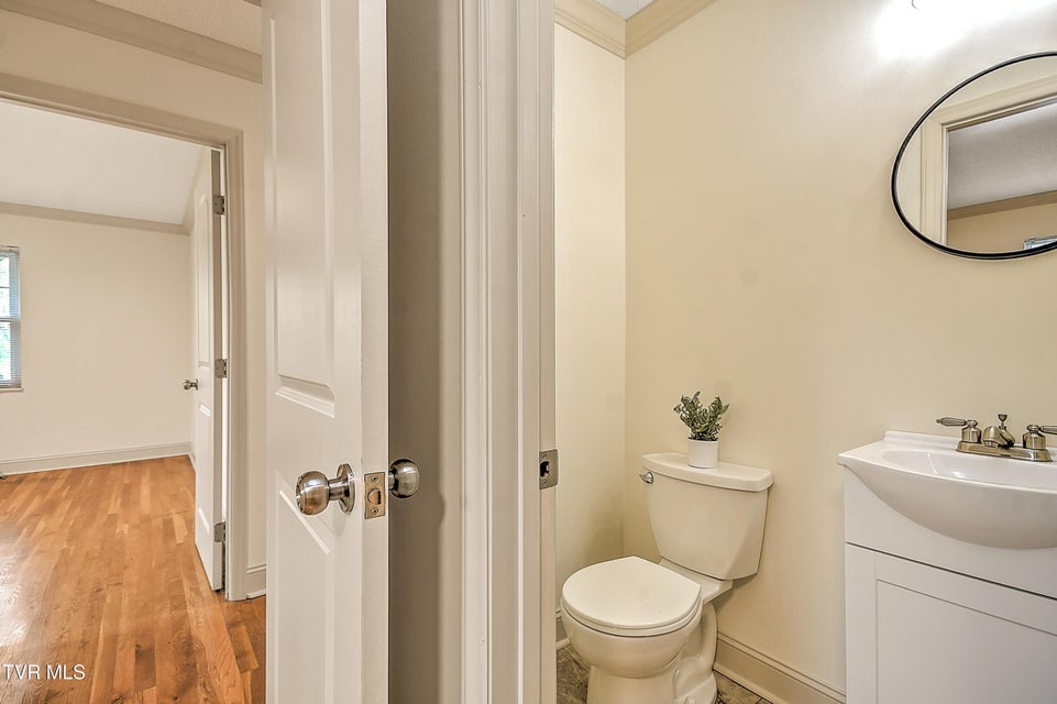 Photo #29: 1702 Jackson Terrace