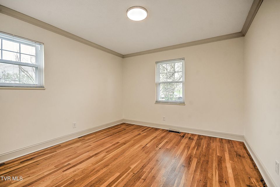 Photo #31: 1702 Jackson Terrace