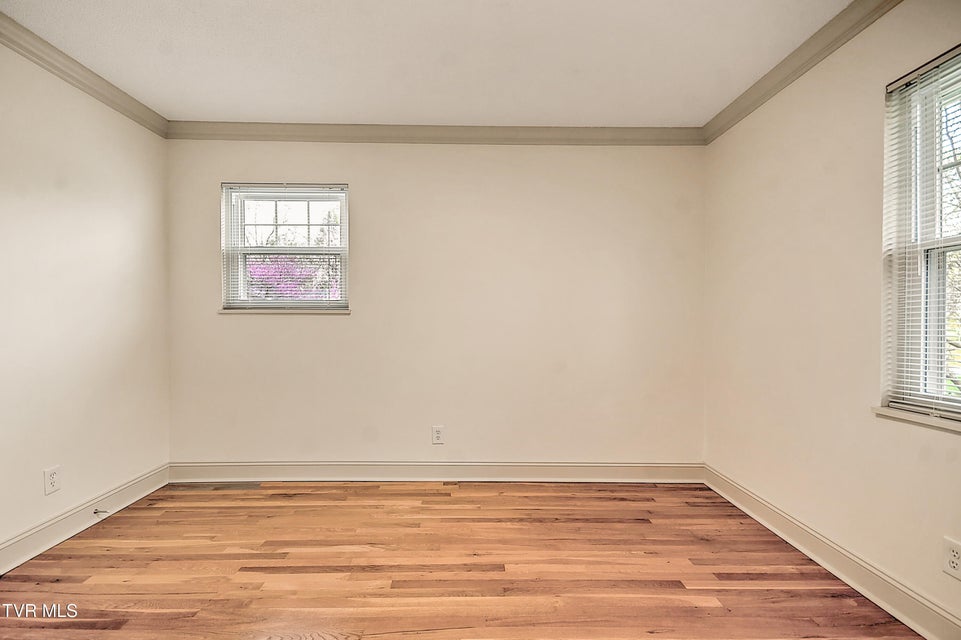 Photo #32: 1702 Jackson Terrace