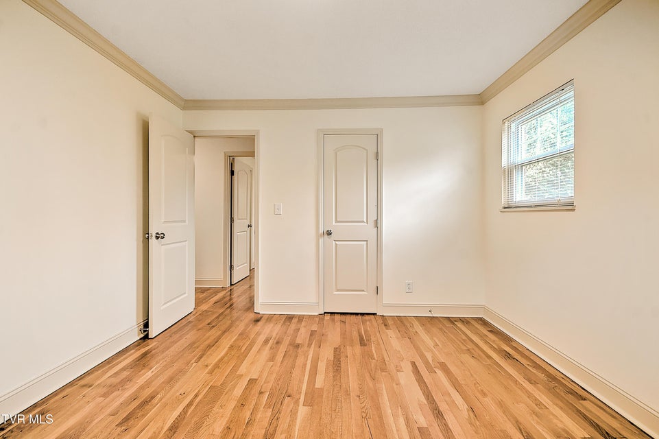 Photo #34: 1702 Jackson Terrace